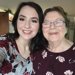 Meet your Posher, Emma